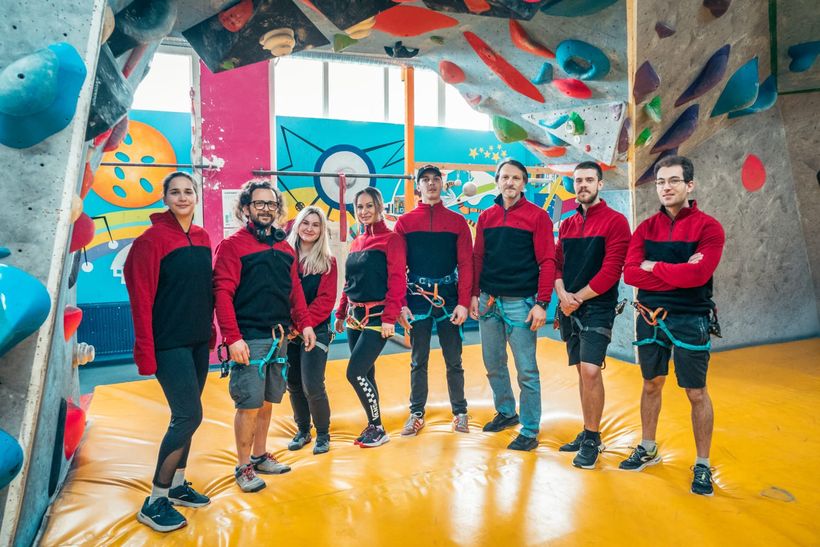 Am primit primul nostru sponsor corporativ